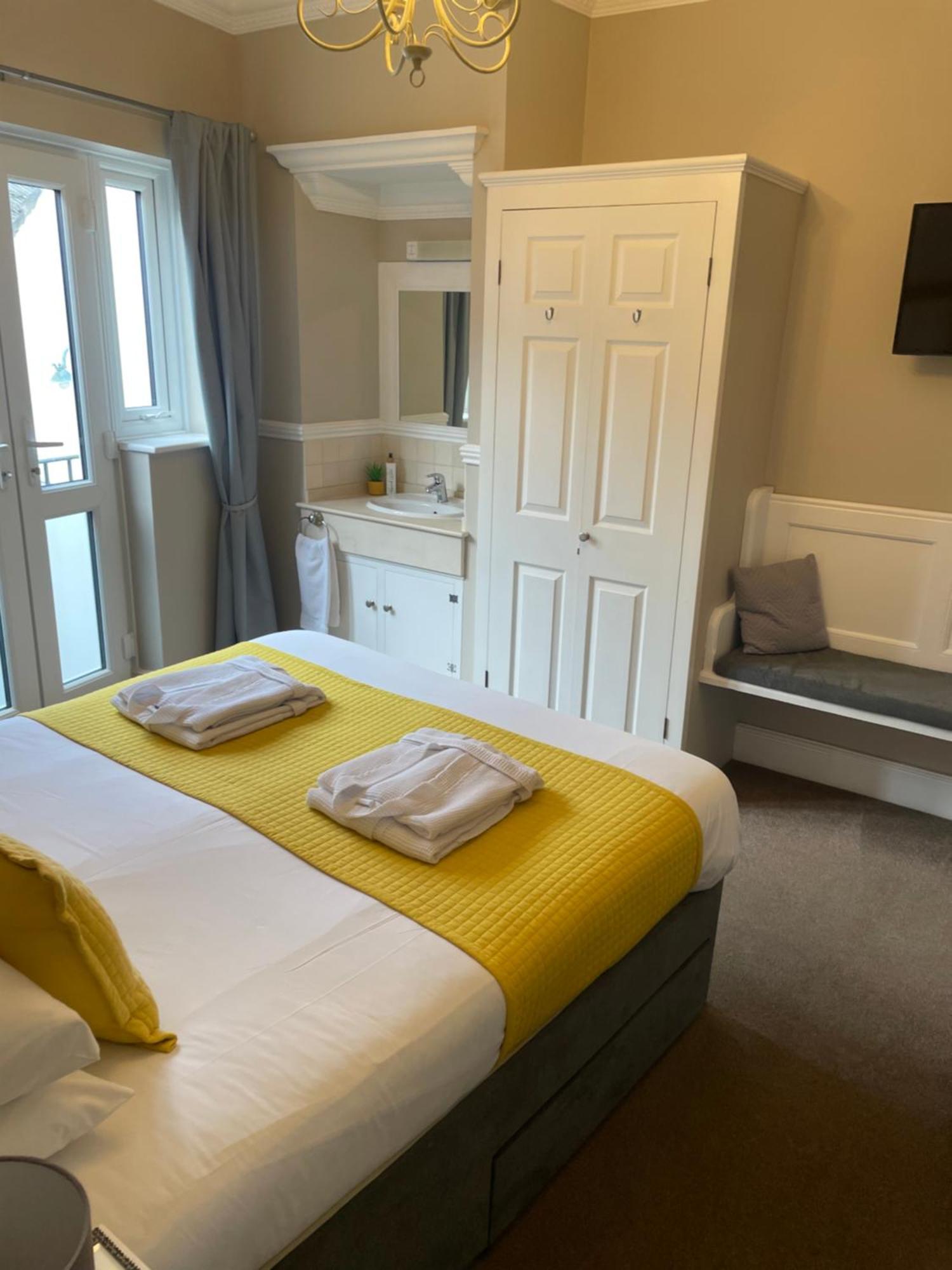 The Courtyard Guest House 그레이트야머스 외부 사진