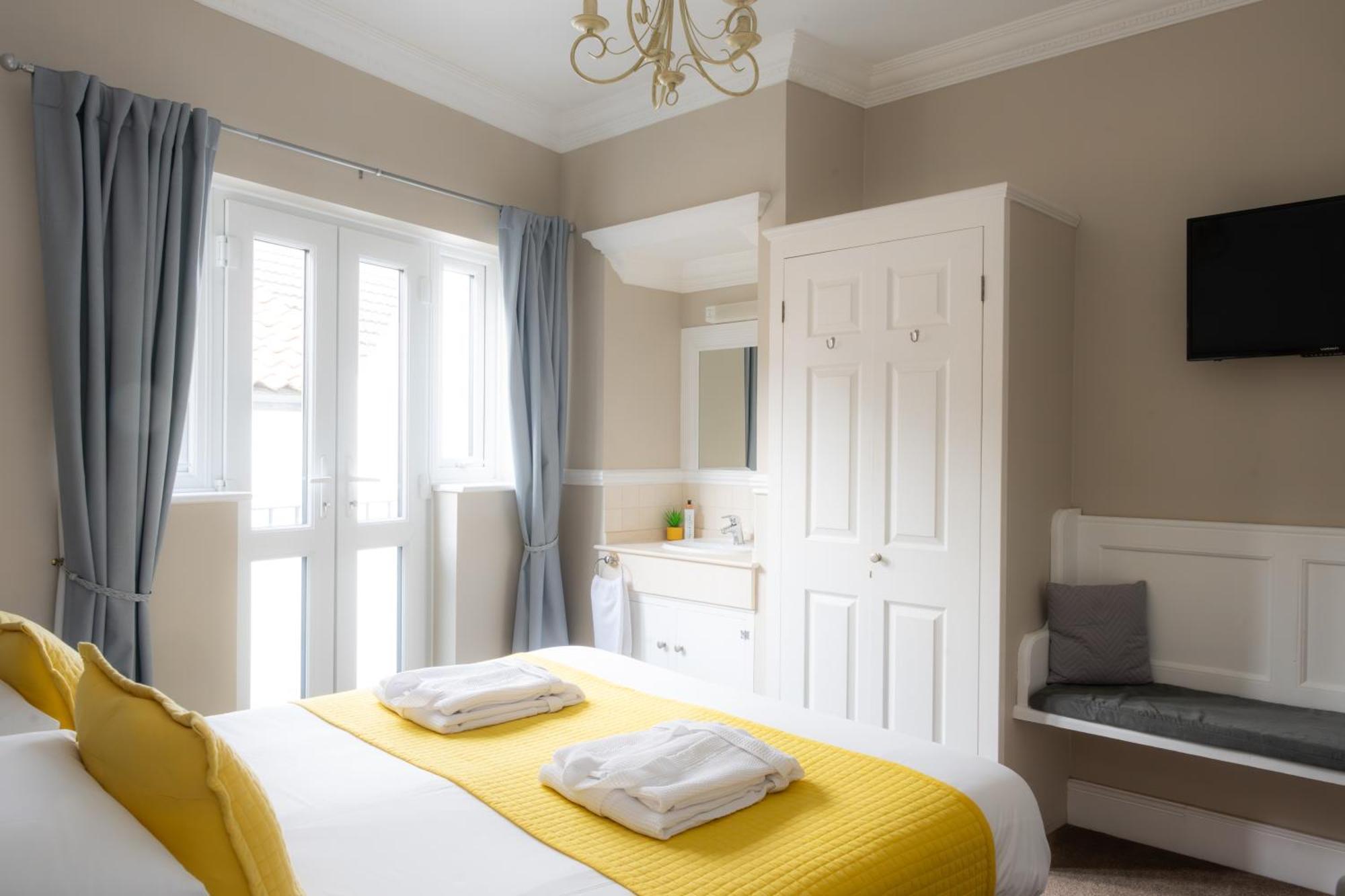 The Courtyard Guest House 그레이트야머스 외부 사진