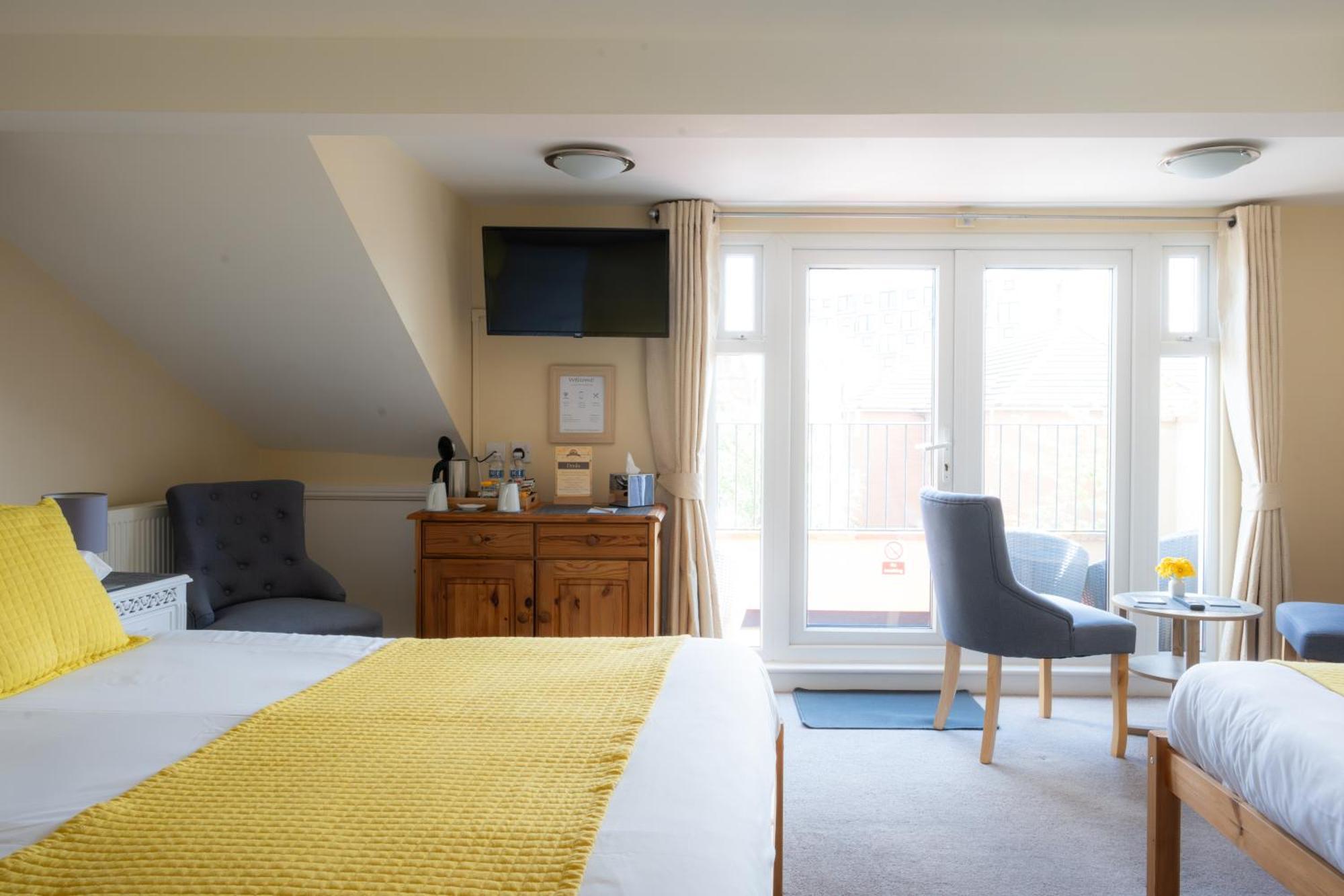 The Courtyard Guest House 그레이트야머스 외부 사진